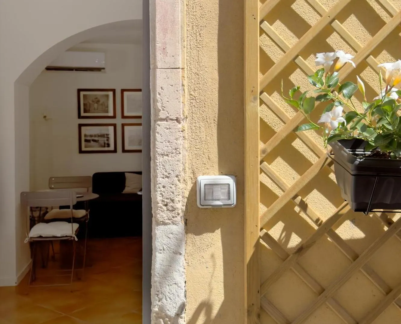 Addi Aus Apartment Catania Italy